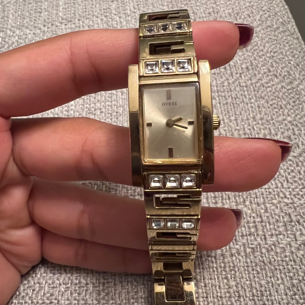 Women Guess Watch